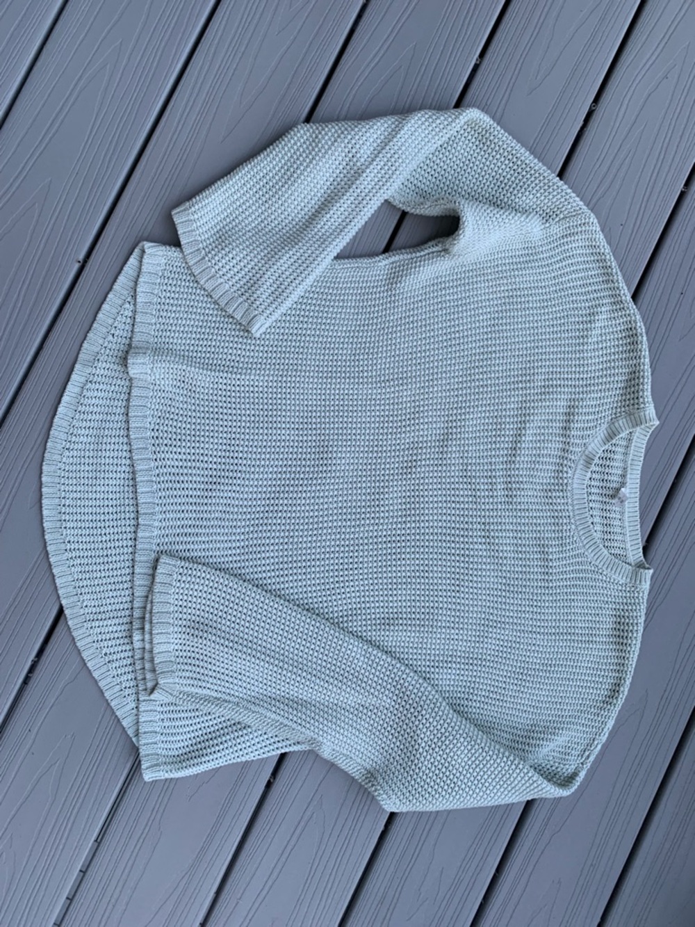 Lululemon Women’s Light Blue Knit Sweater - Classic Crewneck